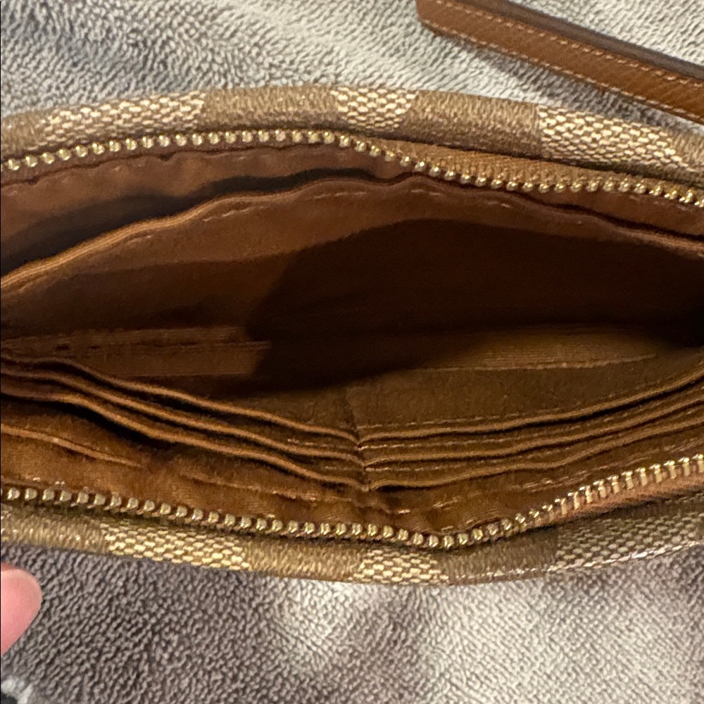 Coach Signature PVC Large Wristlet in Khaki. - Picture 3 of 4